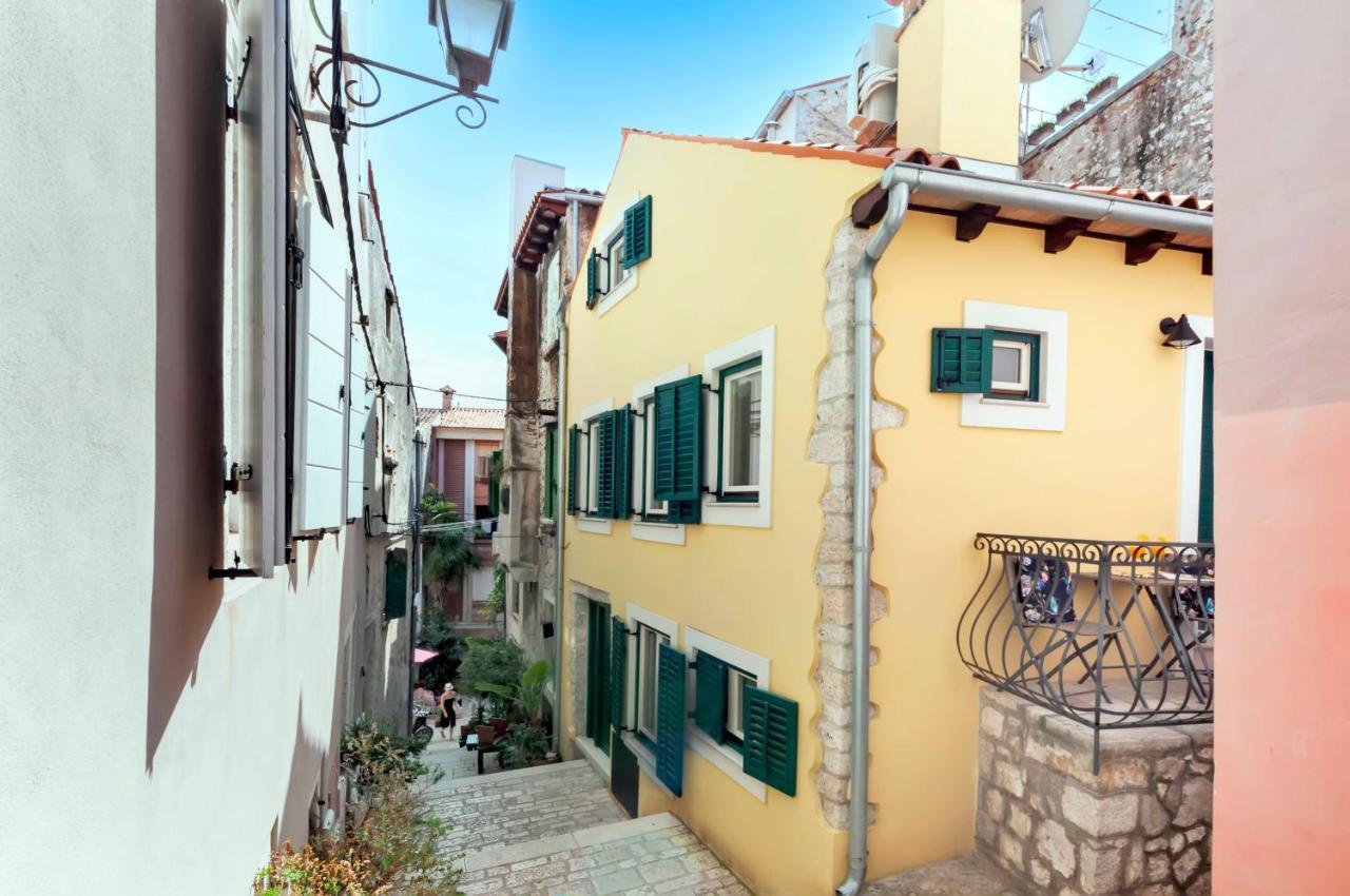 Yellow House Rovinj Luaran gambar